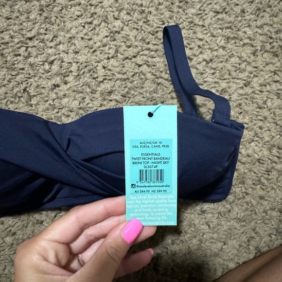 Sea Level swim top - Picture 7 of 7